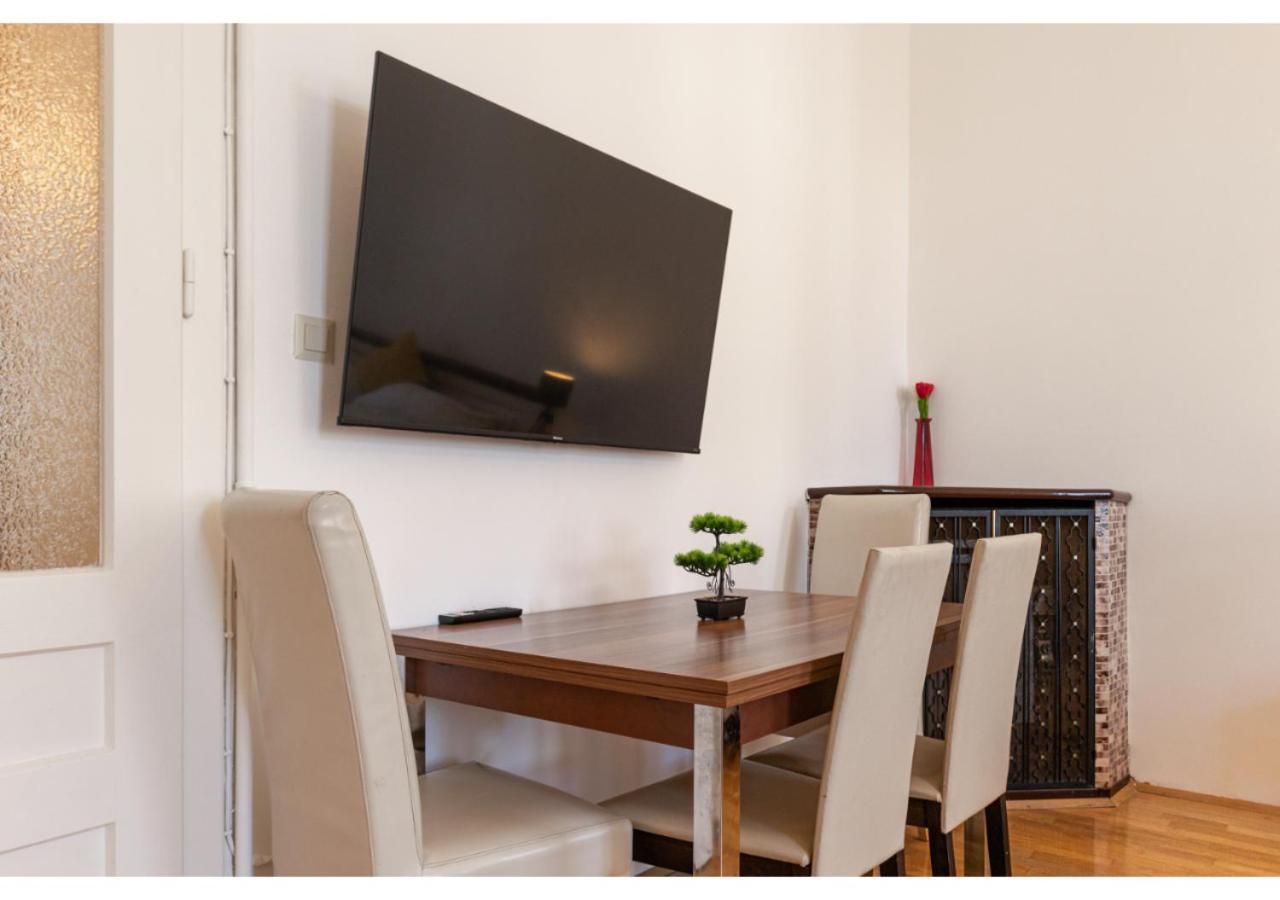 Appartement Cheerful 2br - Suitable For Longstays